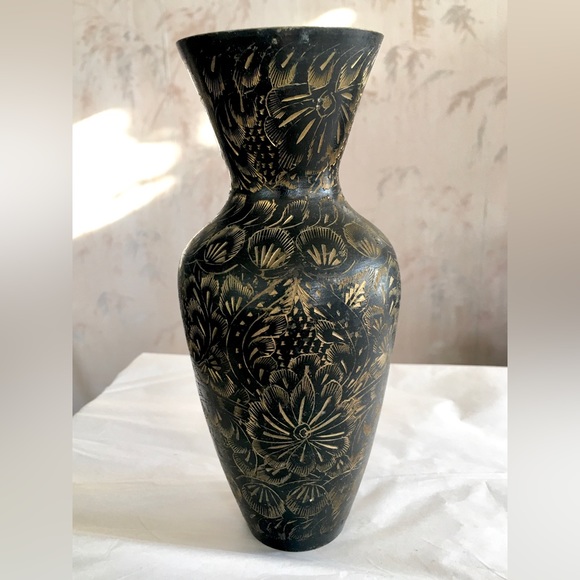 Vintage Etched Brass Vase Handmade India - Picture 6 of 12